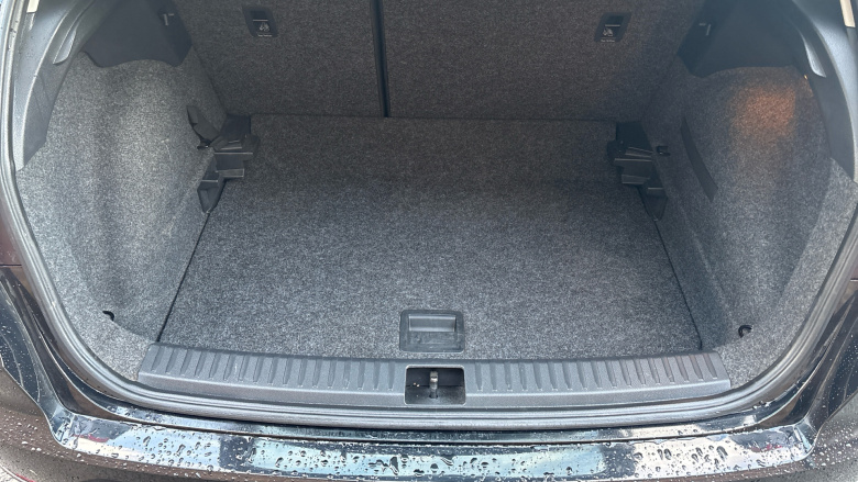 SEAT Arona 1.0 TSI 110 SE Technology [EZ] 5dr DSG Petrol Hatchback